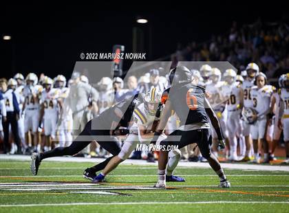 Thumbnail 3 in Saline vs  Belleville (MHSAA District Final) photogallery.