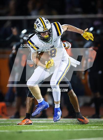Thumbnail 3 in Saline vs  Belleville (MHSAA District Final) photogallery.