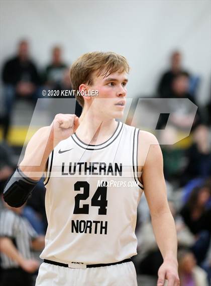 Thumbnail 3 in Notre Dame Prep @ Lutheran North photogallery.
