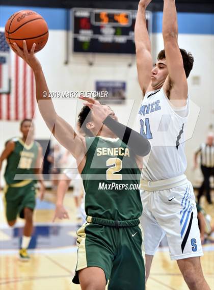 Thumbnail 1 in Seneca @ Shawnee photogallery.