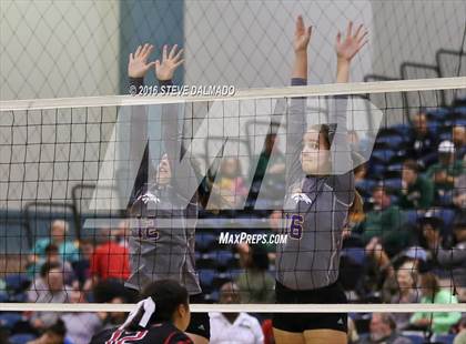 Thumbnail 1 in Assumption vs Sam Houston (LHSAA Division II Quarterfinal Playoff) photogallery.