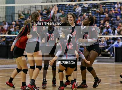 Thumbnail 3 in Assumption vs Sam Houston (LHSAA Division II Quarterfinal Playoff) photogallery.
