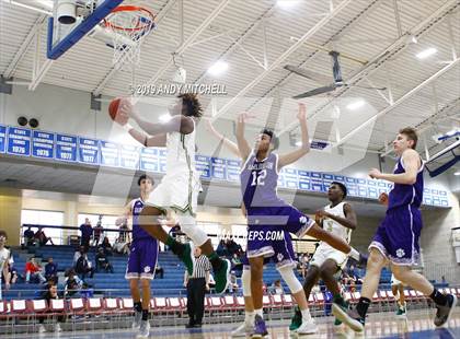 Thumbnail 2 in Notre Dame vs. Darlington photogallery.