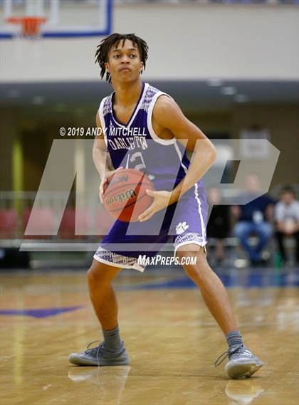 Thumbnail 2 in Notre Dame vs. Darlington photogallery.