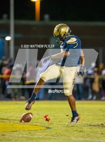 Thumbnail 3 in Terry Sanford @ E.E. Smith photogallery.