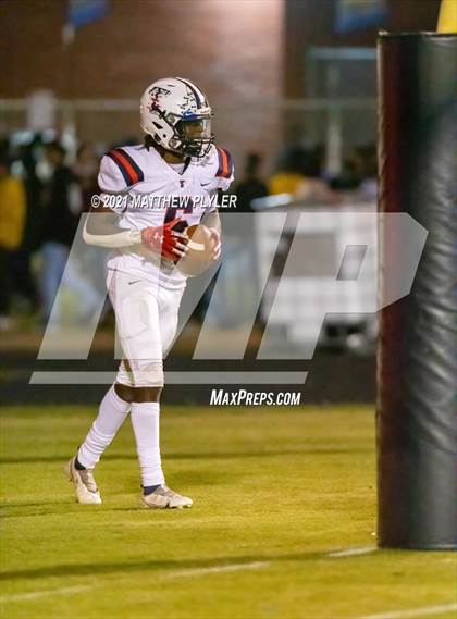 Thumbnail 3 in Terry Sanford @ E.E. Smith photogallery.