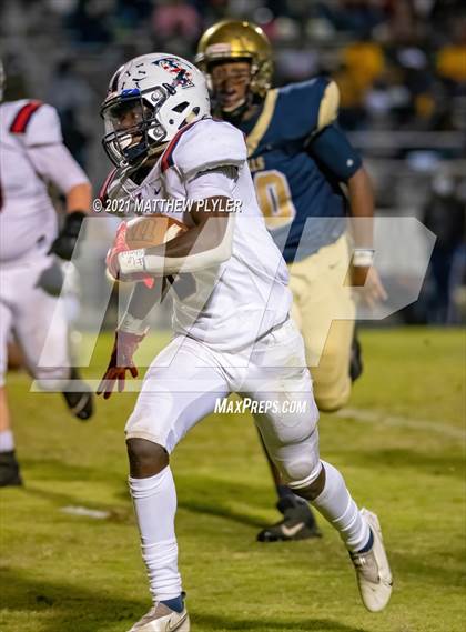 Thumbnail 3 in Terry Sanford @ E.E. Smith photogallery.