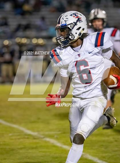 Thumbnail 3 in Terry Sanford @ E.E. Smith photogallery.