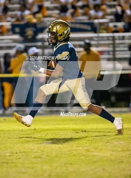 Thumbnail 2 in Terry Sanford @ E.E. Smith photogallery.