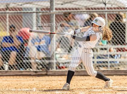 Thumbnail 3 in Kearney @ Lincoln Southeast photogallery.