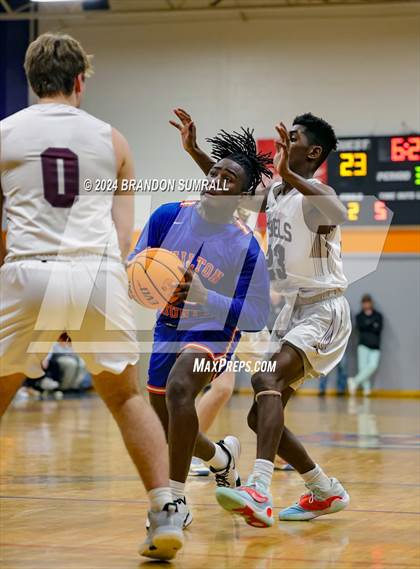 Thumbnail 3 in Chilton County vs Thorsby (Chilton County Tournament) photogallery.