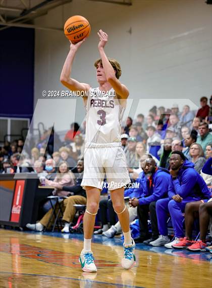 Thumbnail 2 in Chilton County vs Thorsby (Chilton County Tournament) photogallery.