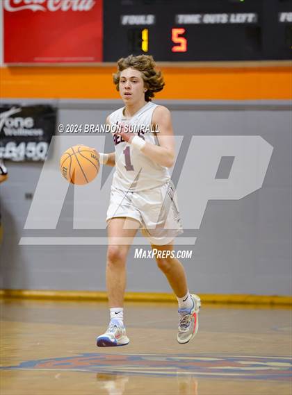 Thumbnail 2 in Chilton County vs Thorsby (Chilton County Tournament) photogallery.