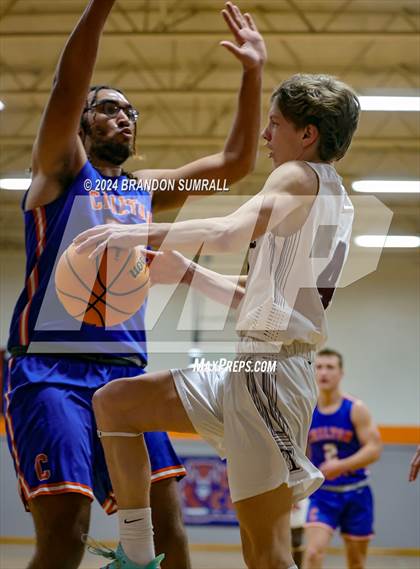Thumbnail 2 in Chilton County vs Thorsby (Chilton County Tournament) photogallery.