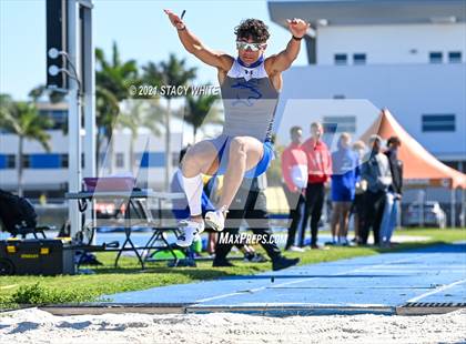 Thumbnail 3 in IMG Academy Invitational (Field Events) photogallery.