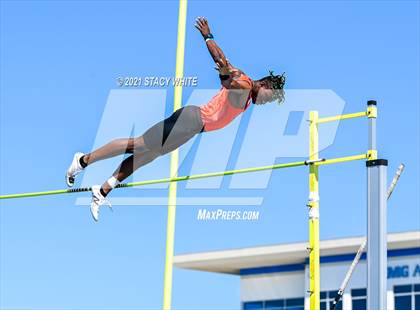 Thumbnail 1 in IMG Academy Invitational (Field Events) photogallery.