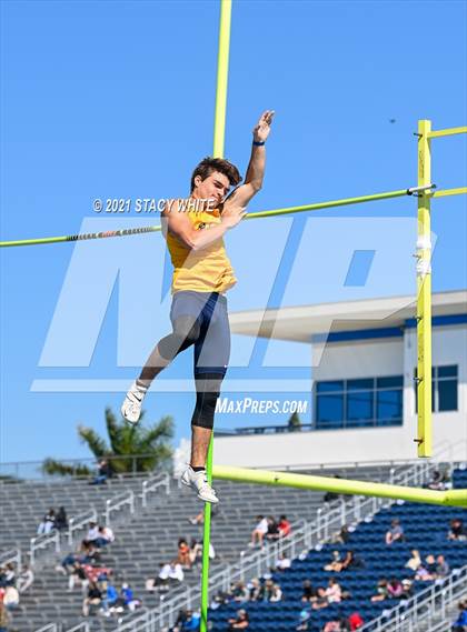 Thumbnail 2 in IMG Academy Invitational (Field Events) photogallery.