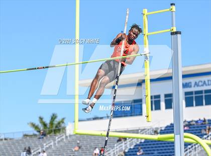 Thumbnail 3 in IMG Academy Invitational (Field Events) photogallery.