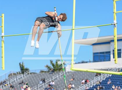 Thumbnail 2 in IMG Academy Invitational (Field Events) photogallery.