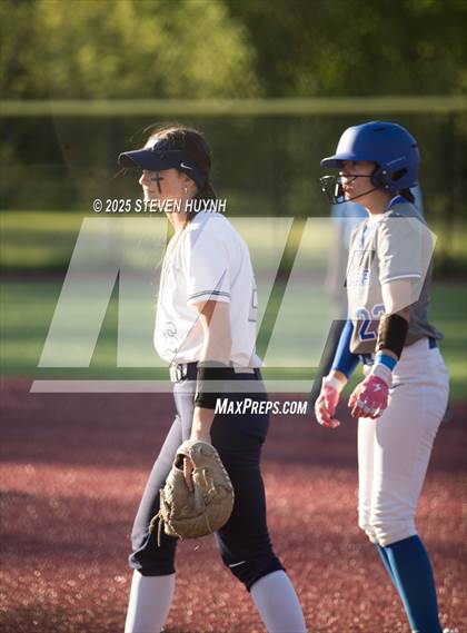 Thumbnail 1 in Hillsboro @ Wilsonville photogallery.