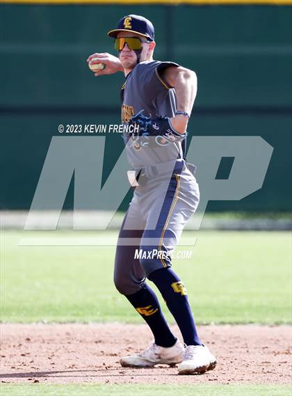 Thumbnail 1 in Crean Lutheran vs. Dakota Ridge (Coach Bob Invitational) photogallery.