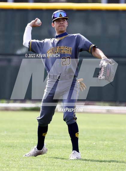 Thumbnail 2 in Crean Lutheran vs. Dakota Ridge (Coach Bob Invitational) photogallery.