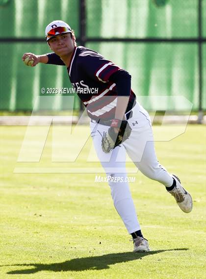 Thumbnail 3 in Crean Lutheran vs. Dakota Ridge (Coach Bob Invitational) photogallery.