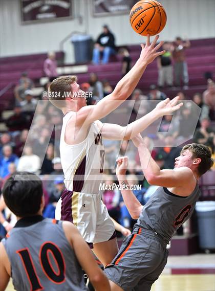 Thumbnail 3 in Morris vs Warner (Cherokee Classic) photogallery.