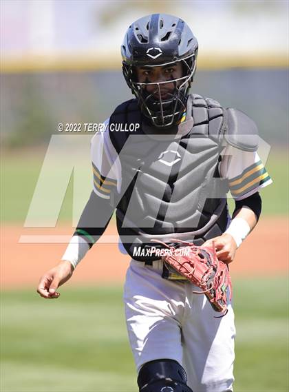Thumbnail 1 in Syracuse vs. Kearns (UHSAA 6A Regionals Game 2) photogallery.