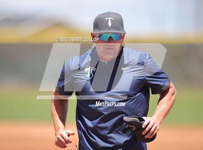 Thumbnail 3 in Syracuse vs. Kearns (UHSAA 6A Regionals Game 2) photogallery.