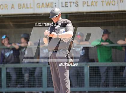 Thumbnail 2 in Syracuse vs. Kearns (UHSAA 6A Regionals Game 2) photogallery.
