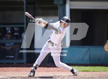 Thumbnail 2 in Syracuse vs. Kearns (UHSAA 6A Regionals Game 2) photogallery.