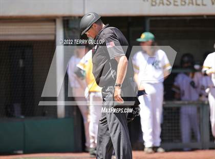 Thumbnail 1 in Syracuse vs. Kearns (UHSAA 6A Regionals Game 2) photogallery.