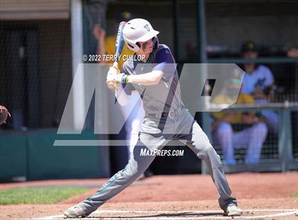 Thumbnail 1 in Syracuse vs. Kearns (UHSAA 6A Regionals Game 2) photogallery.