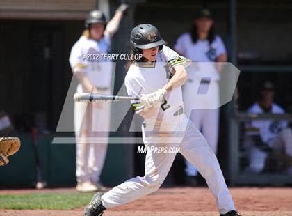 Thumbnail 3 in Syracuse vs. Kearns (UHSAA 6A Regionals Game 2) photogallery.