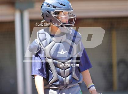 Thumbnail 3 in Syracuse vs. Kearns (UHSAA 6A Regionals Game 2) photogallery.