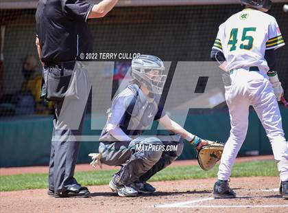 Thumbnail 2 in Syracuse vs. Kearns (UHSAA 6A Regionals Game 2) photogallery.