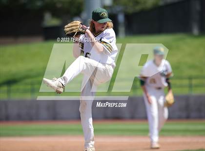 Thumbnail 2 in Syracuse vs. Kearns (UHSAA 6A Regionals Game 2) photogallery.