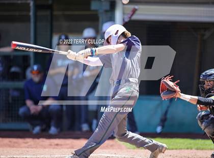 Thumbnail 1 in Syracuse vs. Kearns (UHSAA 6A Regionals Game 2) photogallery.