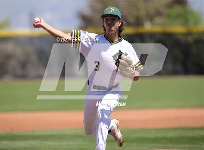 Thumbnail 1 in Syracuse vs. Kearns (UHSAA 6A Regionals Game 2) photogallery.