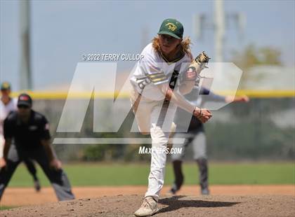 Thumbnail 3 in Syracuse vs. Kearns (UHSAA 6A Regionals Game 2) photogallery.