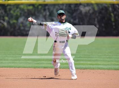 Thumbnail 3 in Syracuse vs. Kearns (UHSAA 6A Regionals Game 2) photogallery.