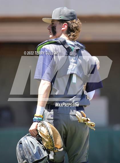 Thumbnail 1 in Syracuse vs. Kearns (UHSAA 6A Regionals Game 2) photogallery.
