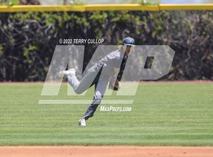 Thumbnail 1 in Syracuse vs. Kearns (UHSAA 6A Regionals Game 2) photogallery.