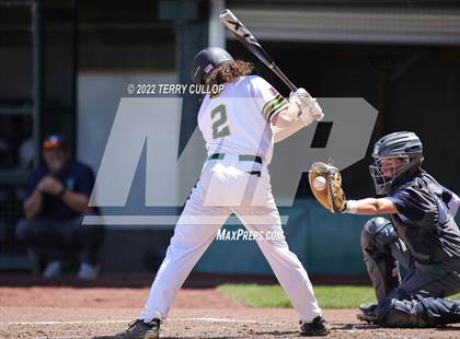 Thumbnail 3 in Syracuse vs. Kearns (UHSAA 6A Regionals Game 2) photogallery.