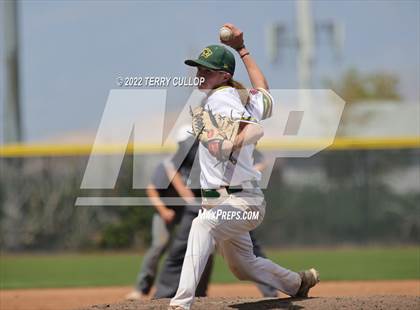 Thumbnail 3 in Syracuse vs. Kearns (UHSAA 6A Regionals Game 2) photogallery.