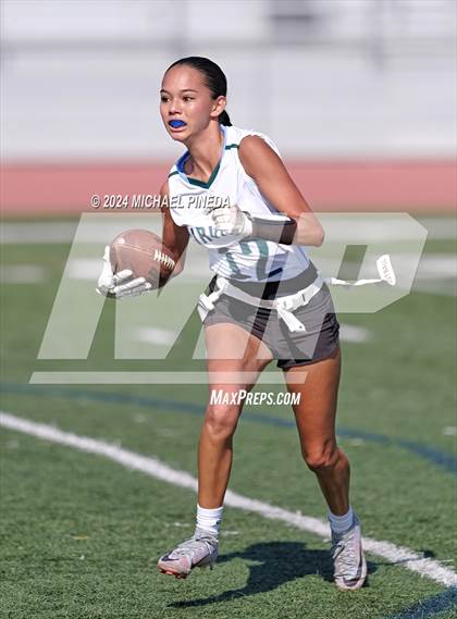 Thumbnail 3 in Irvine @ Portola photogallery.