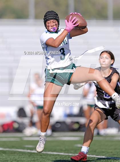 Thumbnail 1 in Irvine @ Portola photogallery.