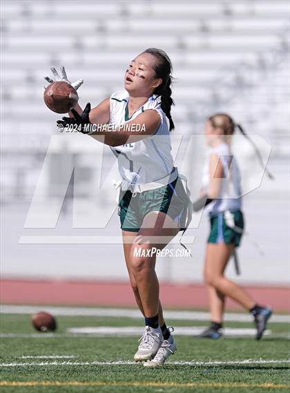 Thumbnail 1 in Irvine @ Portola photogallery.