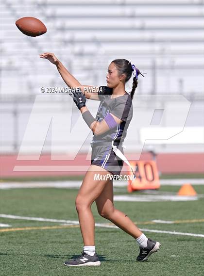 Thumbnail 1 in Irvine @ Portola photogallery.